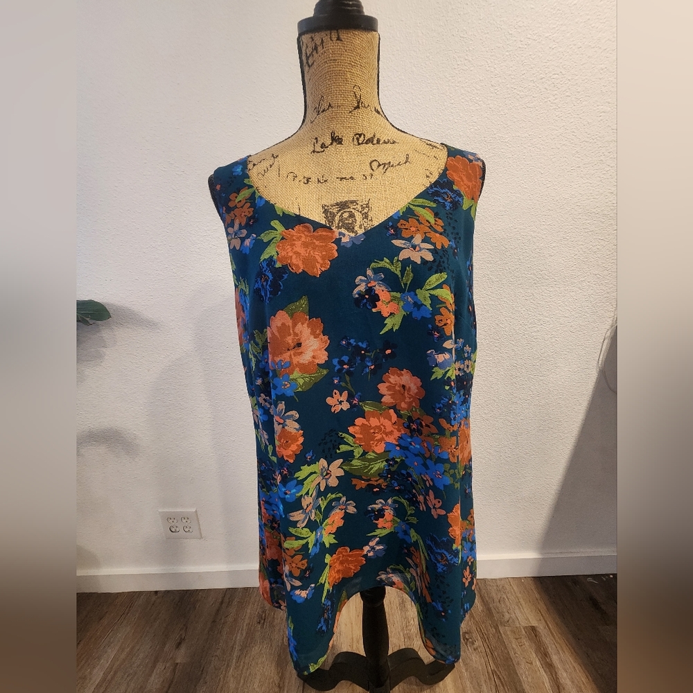 CAbi Blouse Size L